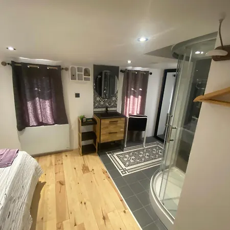 D'hotes La Voute Bed and Breakfast Volonne