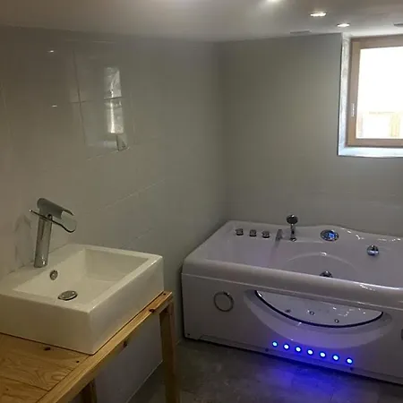 D'hotes La Voute 3* Volonne