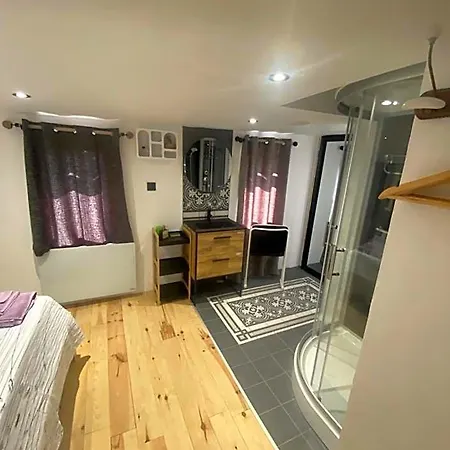 D'hotes La Voute Bed & Breakfast Volonne